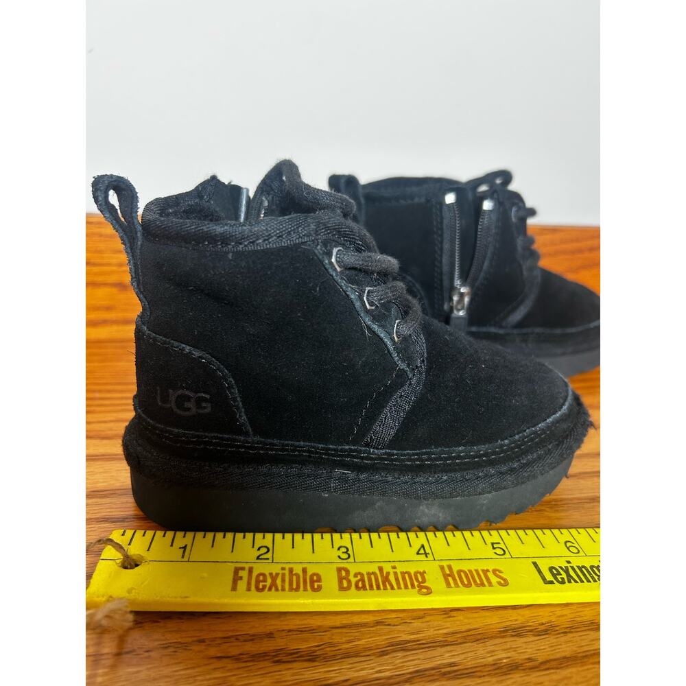 Uggs Toddler Size 8 Neumel Boot 1017320T Suede Black - Picture 8 of 8
